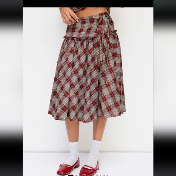 Cider Dresses & Skirts - Cider Mid Rise Tartan Lettuce Trim Wrap Skirt Burgundy NWT Size Large